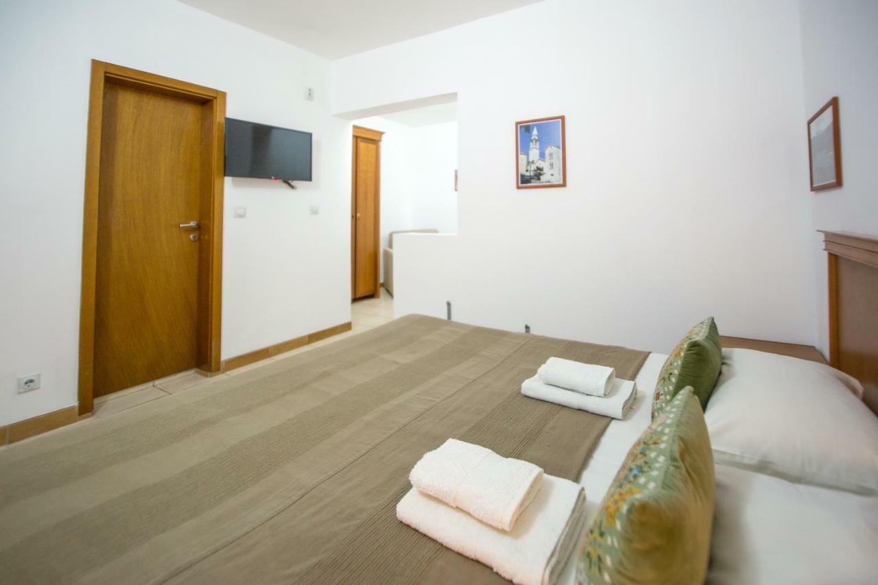 Apartments & Rooms Nikolic Budva Exterior photo