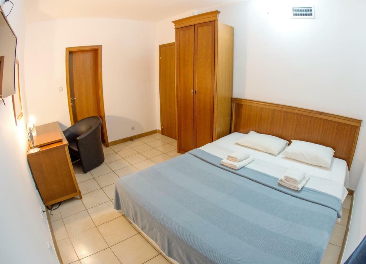 Apartments & Rooms Nikolic Budva Exterior photo